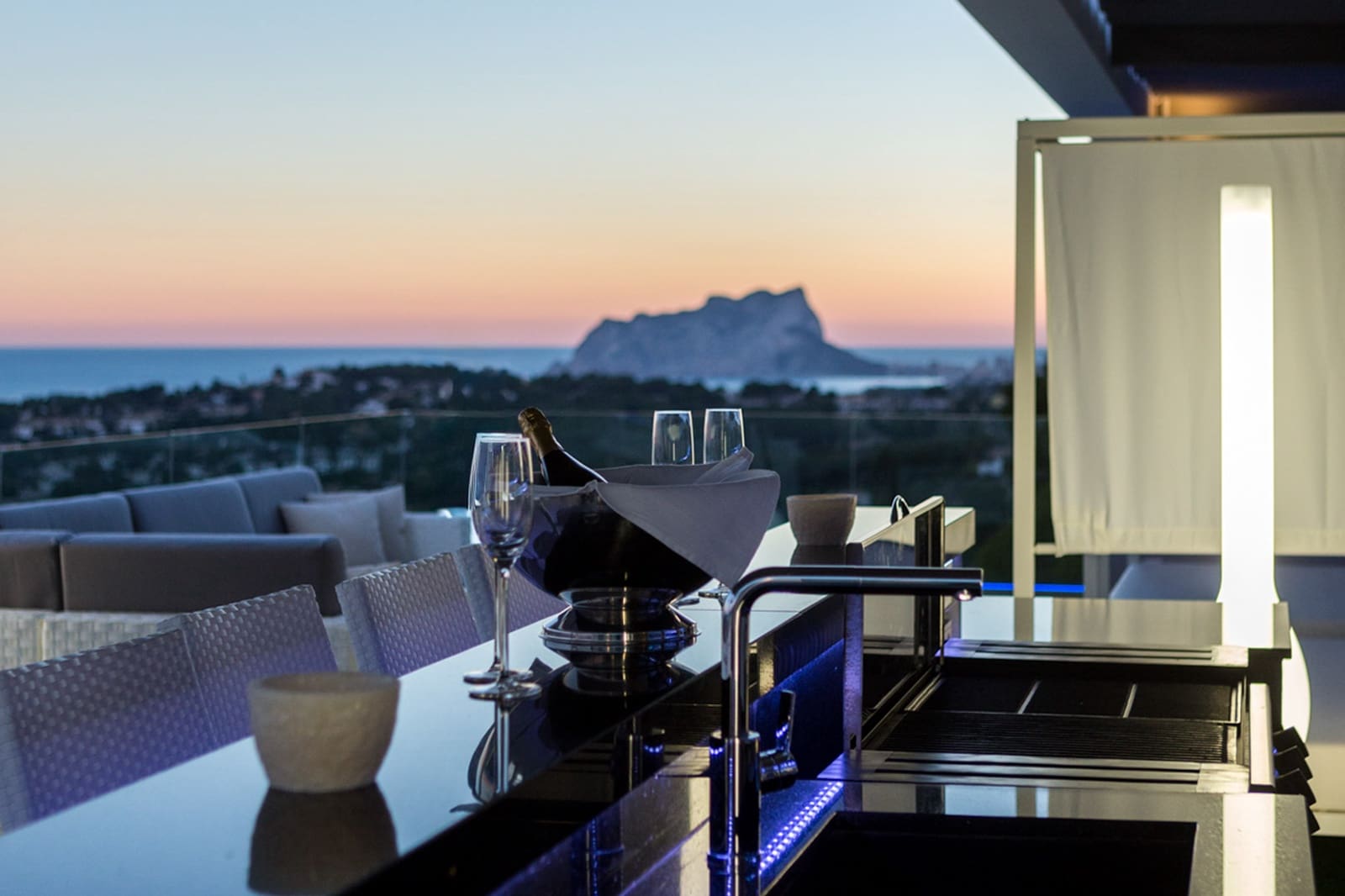 5 bedroom Villa for sale in Moraira with garage - € 1,990,000 (Ref: 9484258)