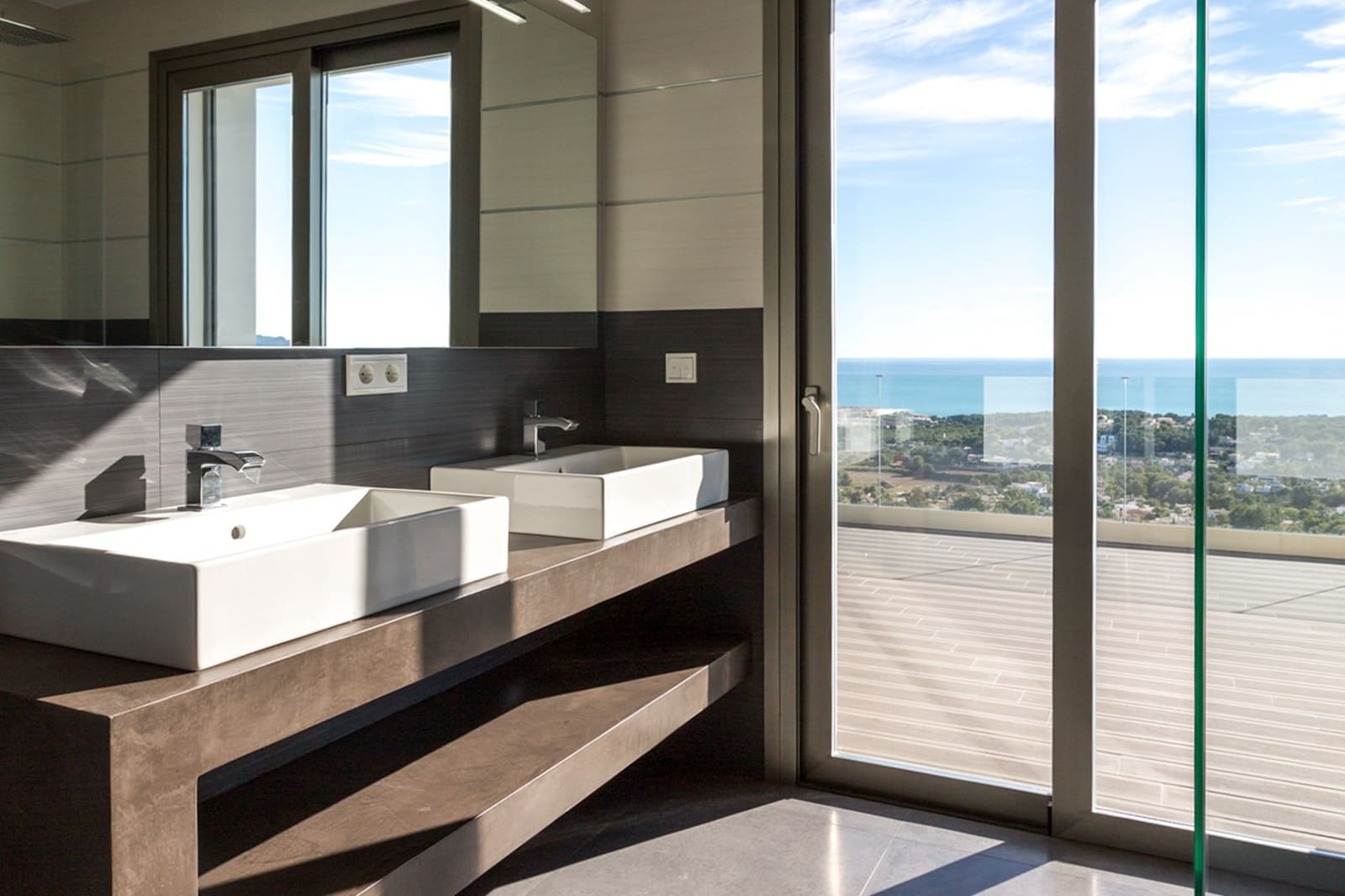 5 bedroom Villa for sale in Moraira with garage - € 1,990,000 (Ref: 9484258)