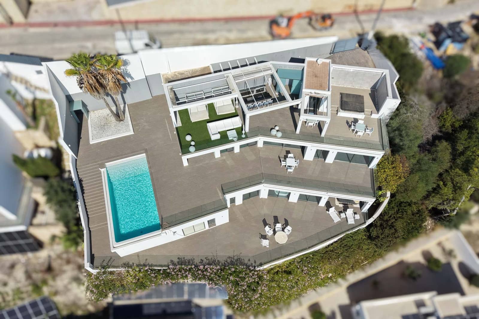 5 bedroom Villa for sale in Moraira with garage - € 1,990,000 (Ref: 9484258)