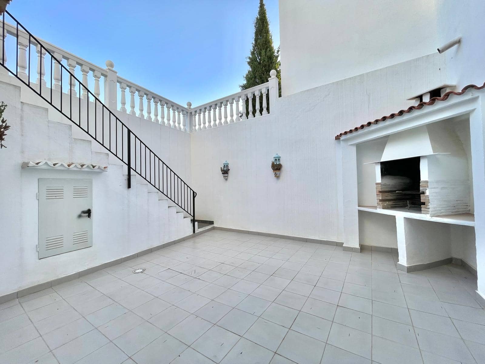 4 quarto Casa em Banda para venda em Gata de Gorgos com garagem - 325 000 € (Ref: 9484260)