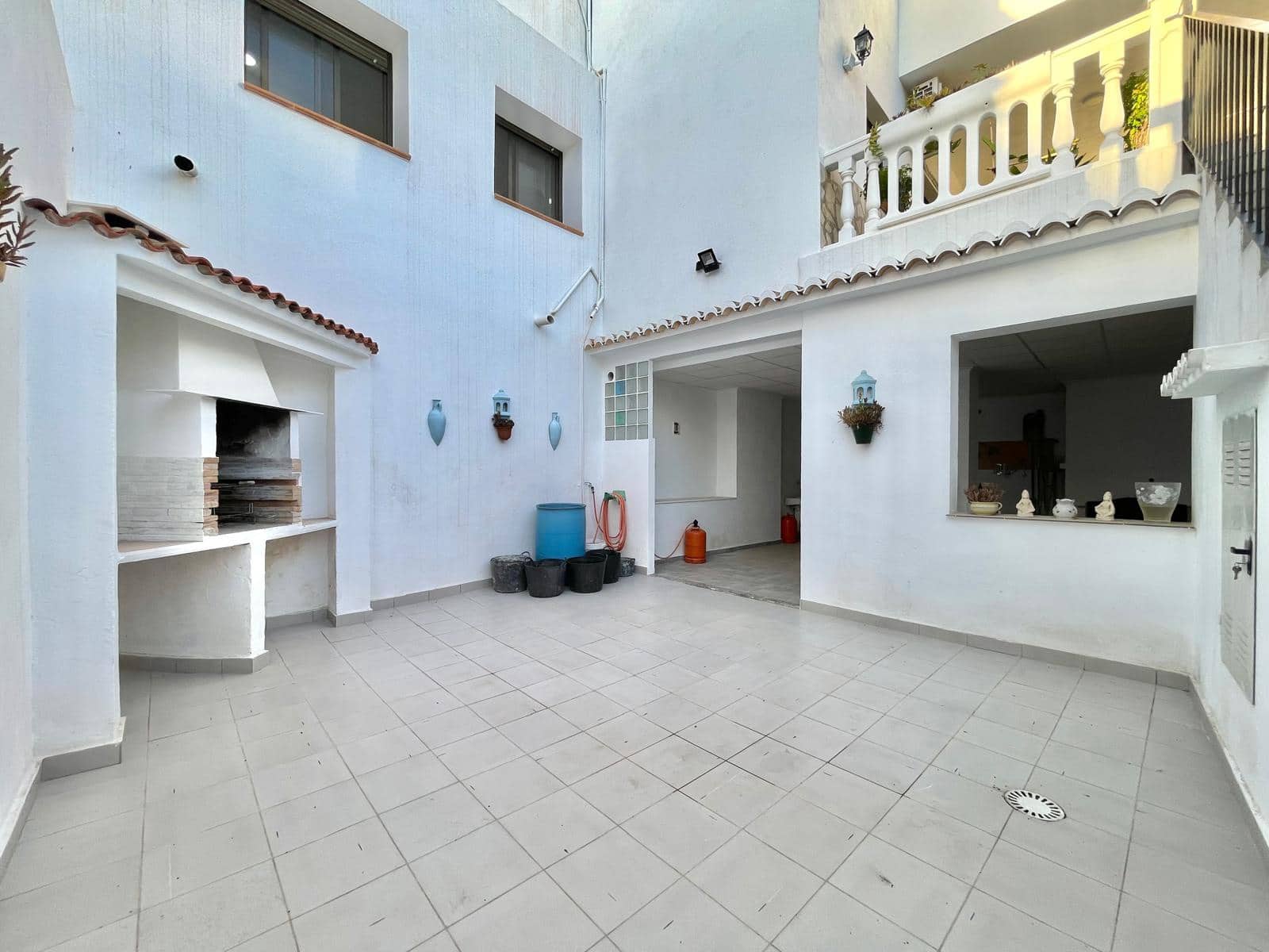 4 quarto Casa em Banda para venda em Gata de Gorgos com garagem - 325 000 € (Ref: 9484260)