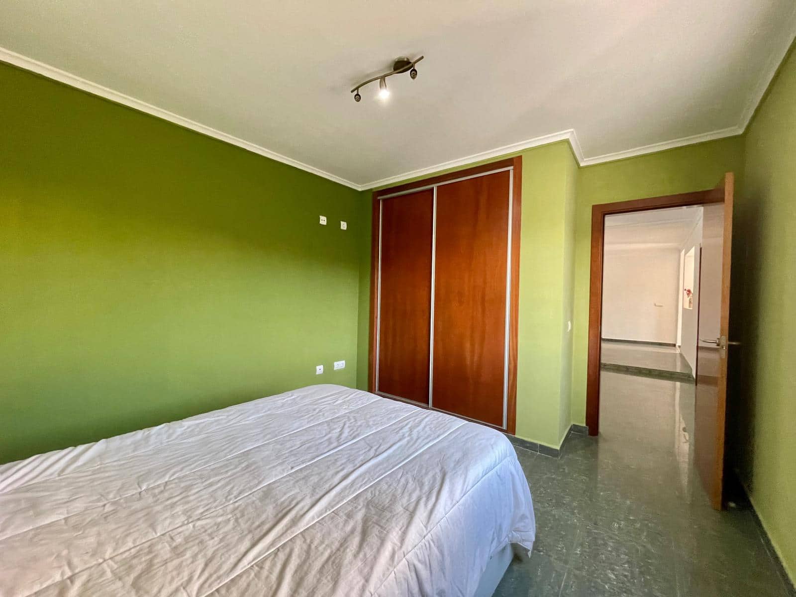 4 quarto Casa em Banda para venda em Gata de Gorgos com garagem - 325 000 € (Ref: 9484260)