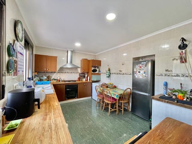 4 quarto Casa em Banda para venda em Gata de Gorgos com garagem - 325 000 € (Ref: 9484260)