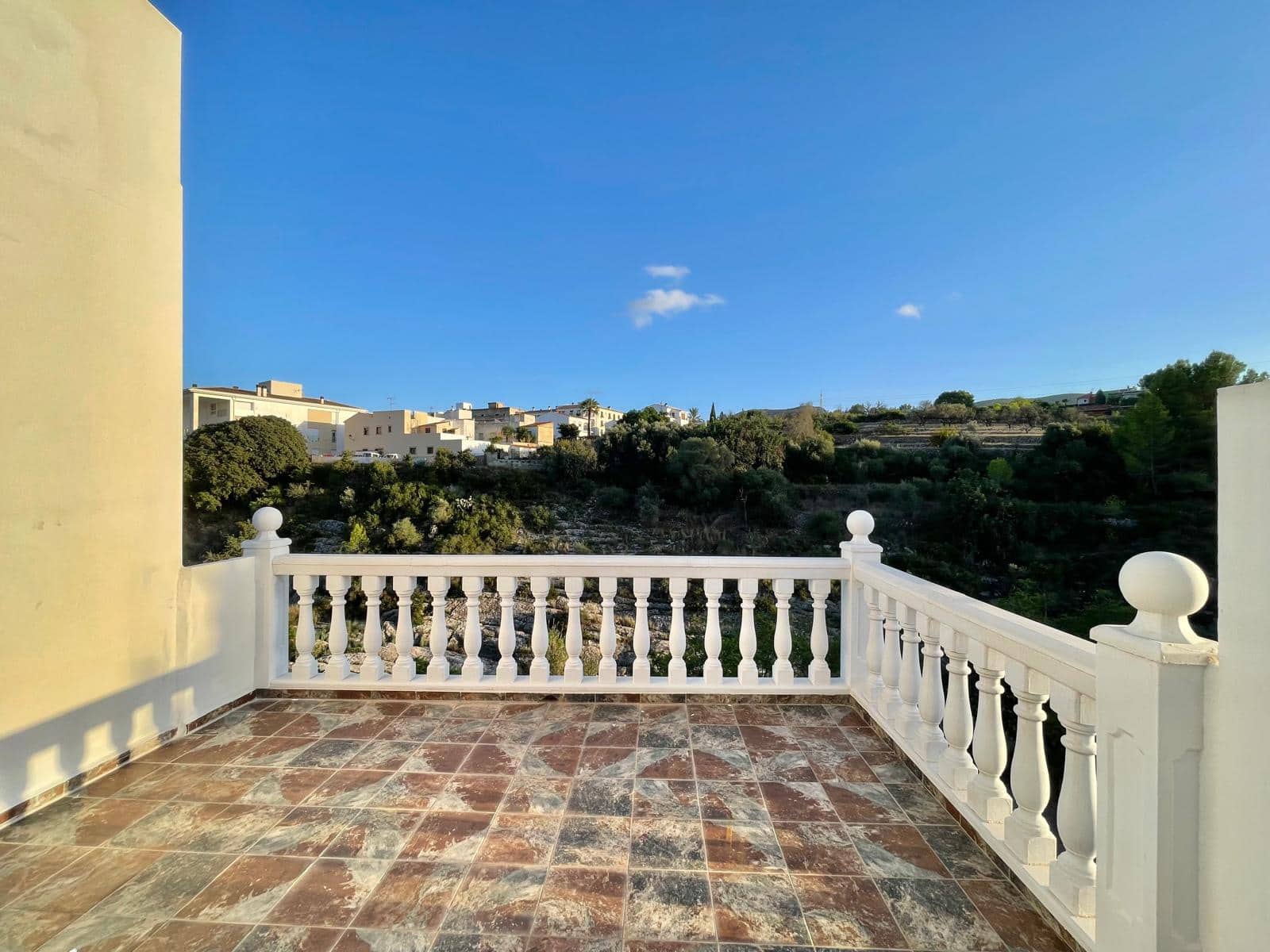 4 quarto Casa em Banda para venda em Gata de Gorgos com garagem - 325 000 € (Ref: 9484260)