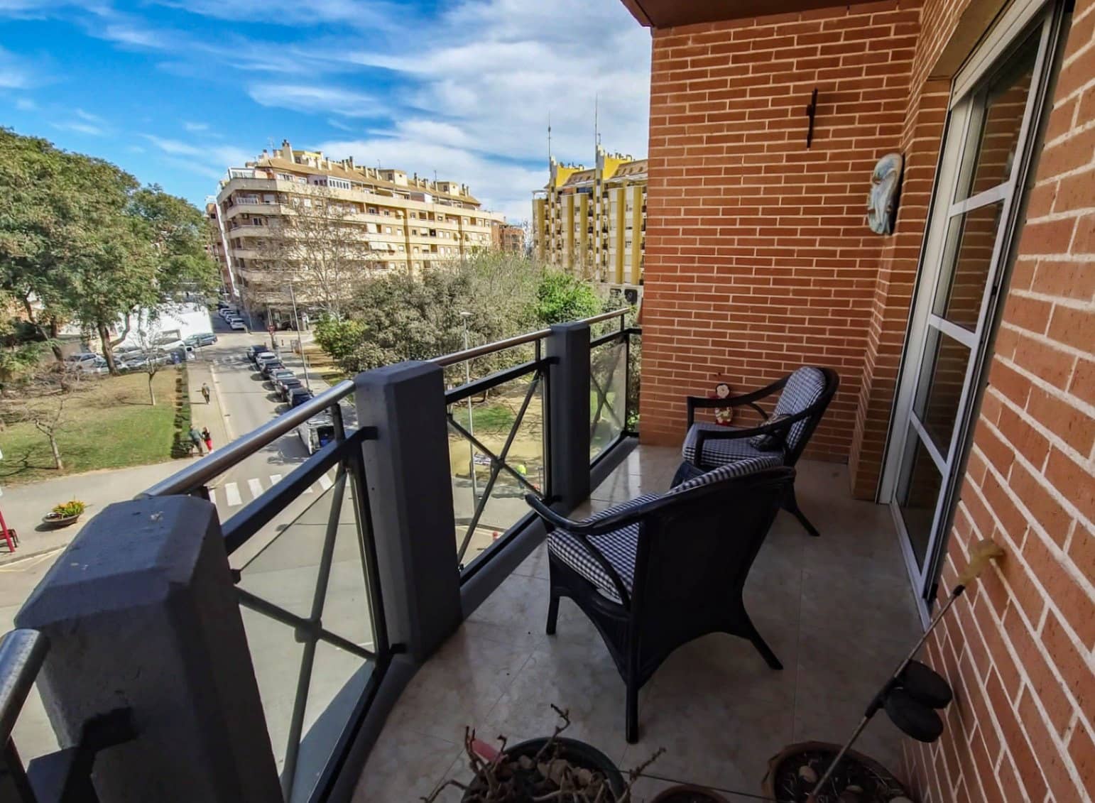 4 bedroom Apartment for sale in Denia with garage - € 311,000 (Ref: 9484261)