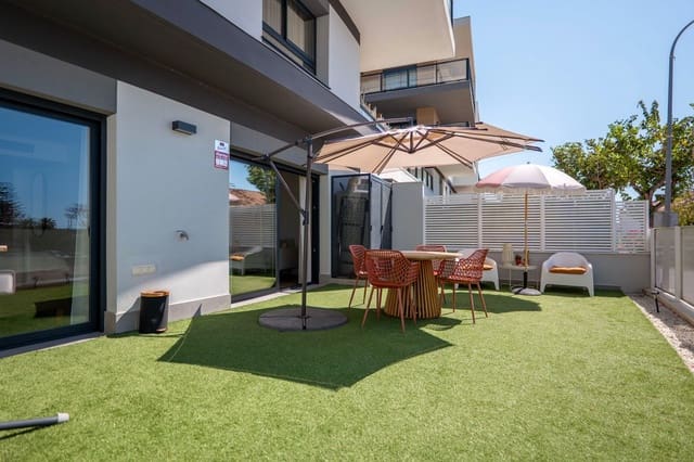 Apartamento de 2 habitaciones en Centro ciudad, Javea / Xàbia en venta con garaje - 385.000 € (Ref: 9484265)