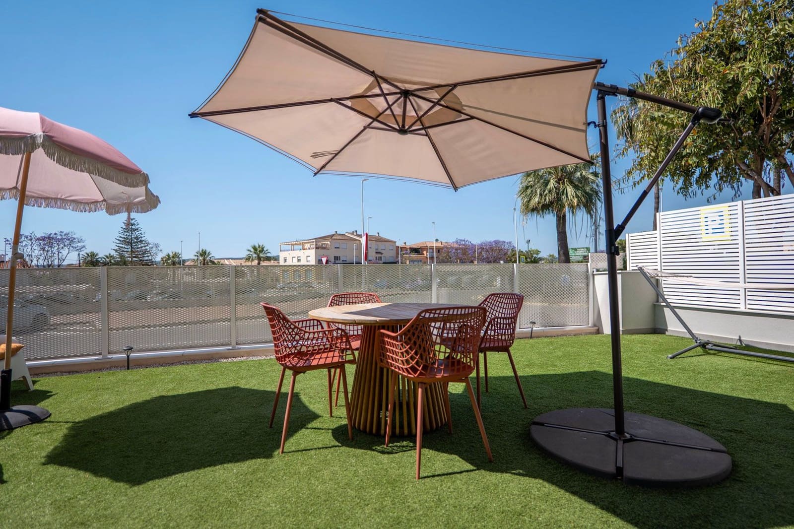 Apartamento de 2 habitaciones en Javea / Xàbia en venta con garaje - 385.000 € (Ref: 9484265)