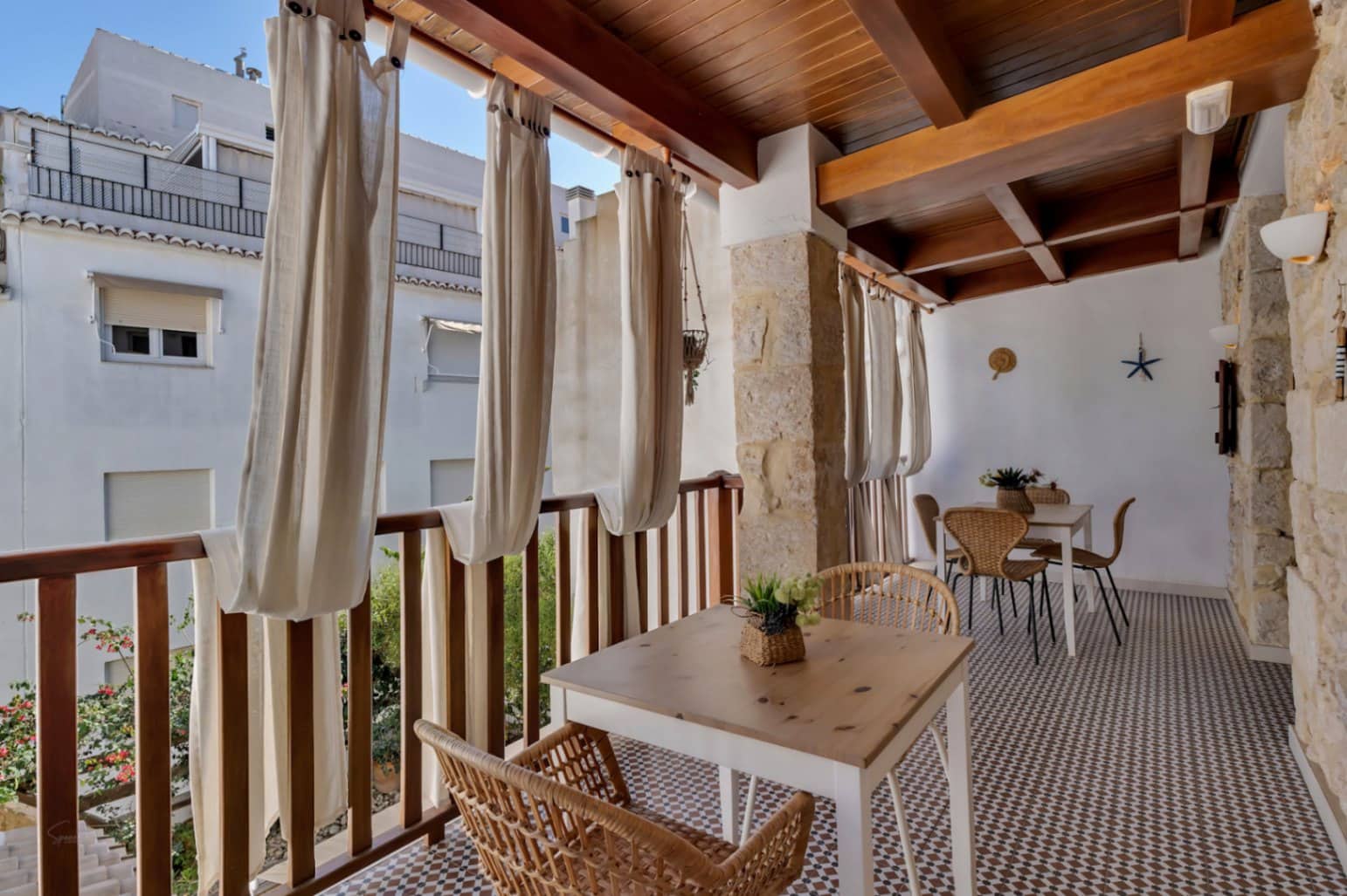 8 makuuhuone Omakotitalo myytävänä paikassa Javea / Xabia - 960 000 € (Ref: 9484266)