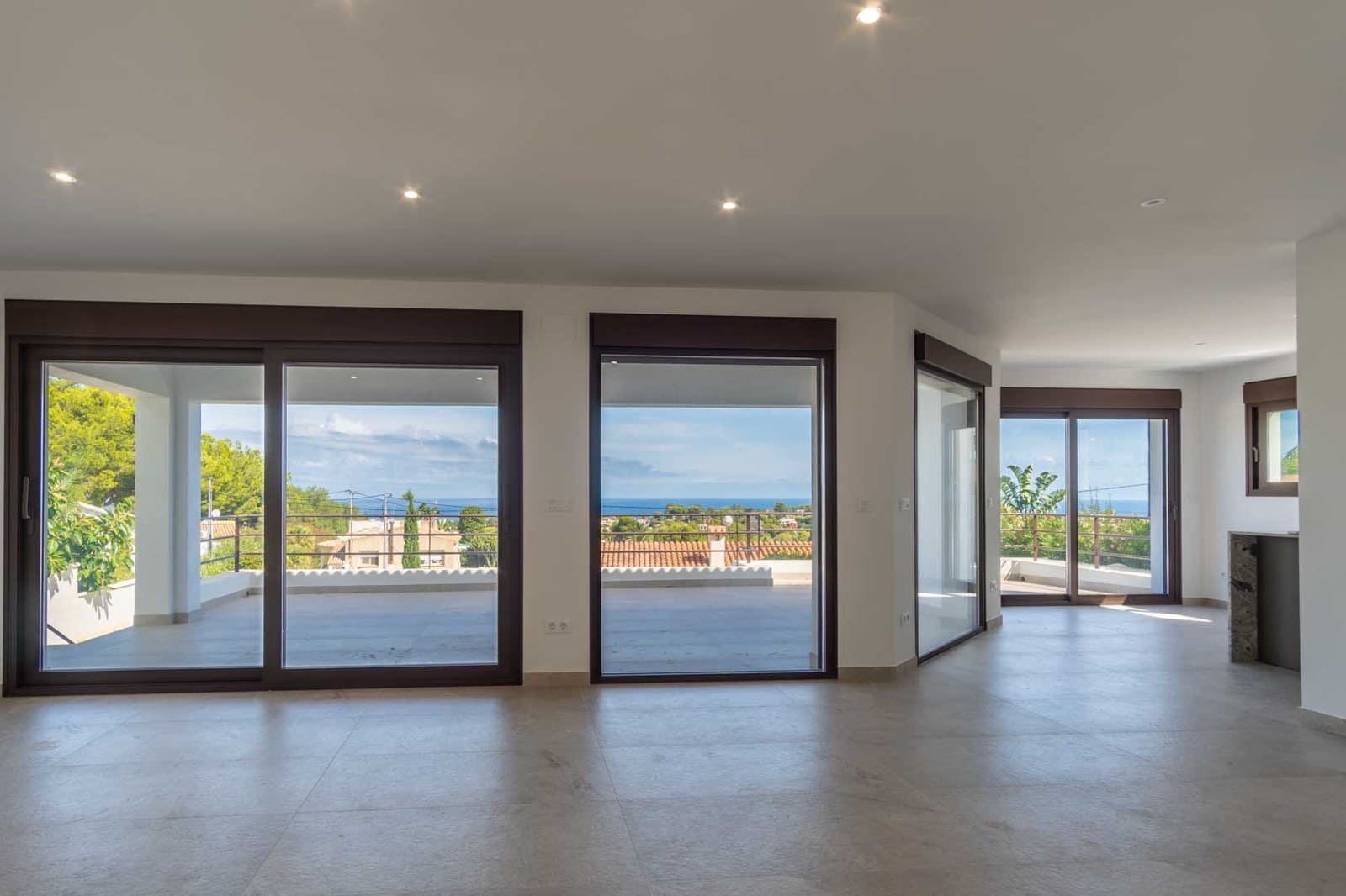 4 slaapkamer Villa te koop in Denia met garage - € 999.000 (Ref: 9484268)