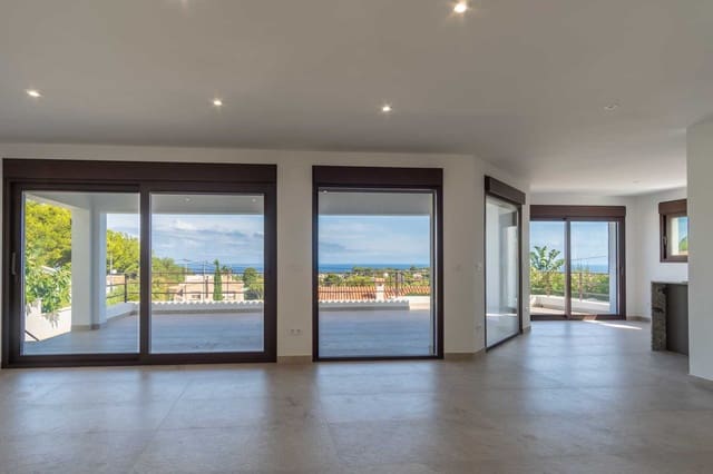 4 slaapkamer Villa te koop in El Montgó, Dénia met garage - € 999.000 (Ref: 9484268)