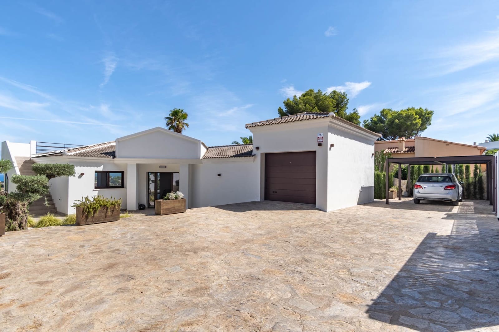 4 slaapkamer Villa te koop in Denia met garage - € 999.000 (Ref: 9484268)