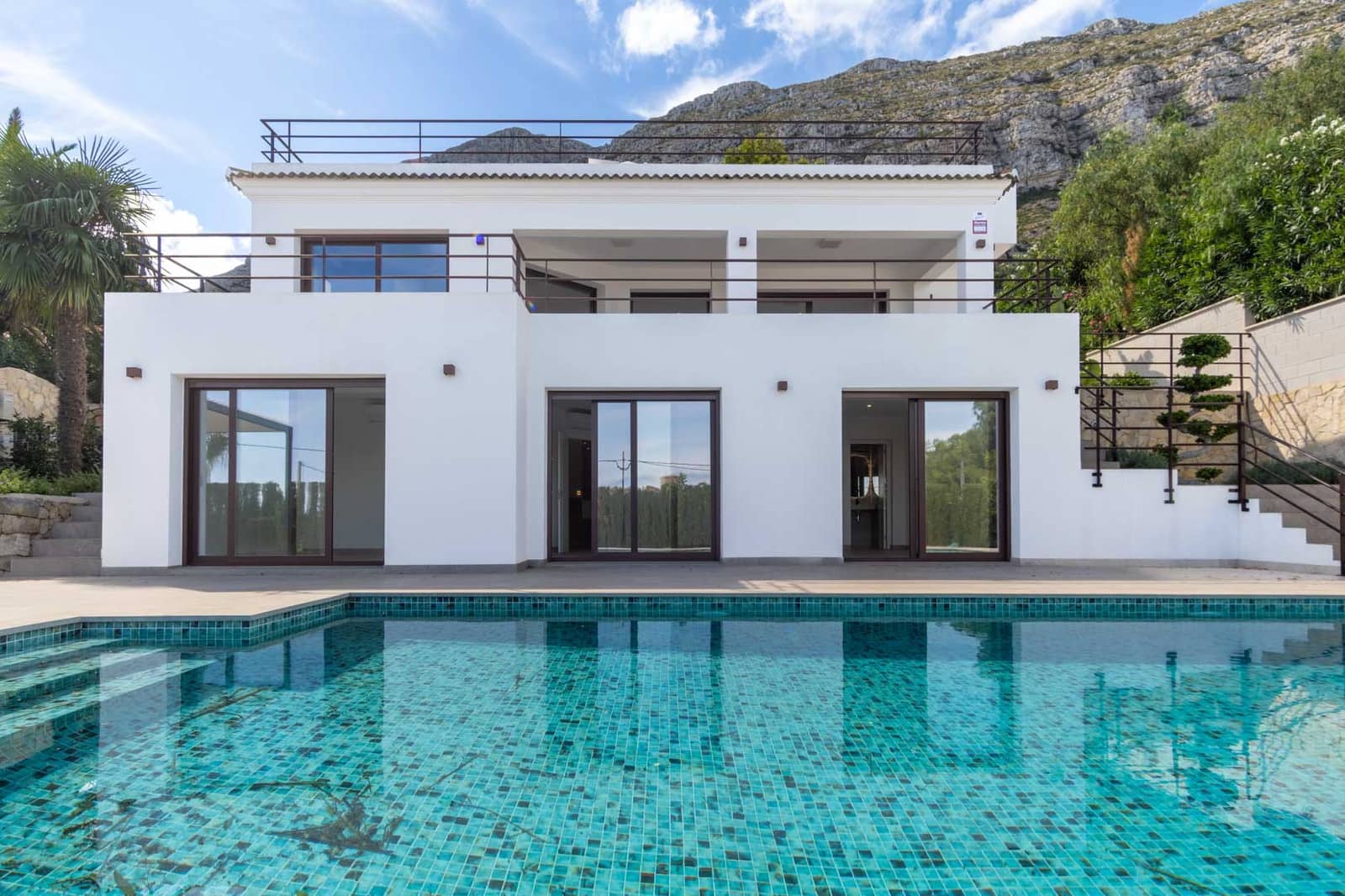 4 slaapkamer Villa te koop in Denia met garage - € 999.000 (Ref: 9484268)