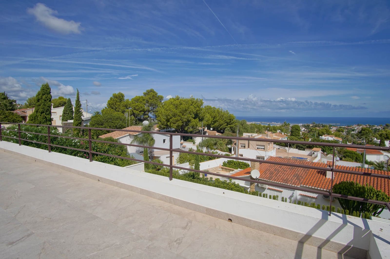 4 slaapkamer Villa te koop in Denia met garage - € 999.000 (Ref: 9484268)