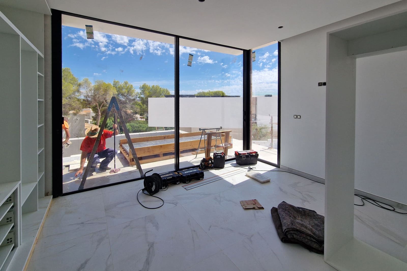 4 bedroom Villa for sale in Teulada with garage - € 1,995,000 (Ref: 9484269)