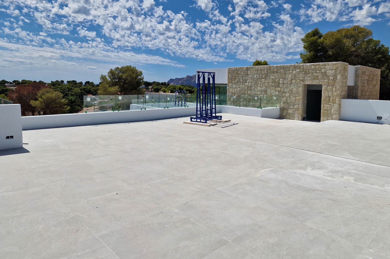 4 bedroom Villa for sale in Teulada with garage - € 1,995,000 (Ref: 9484269)