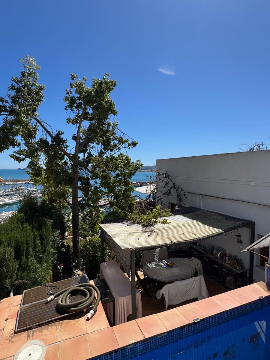 Chalet de 4 habitaciones en Javea / Xàbia en venta con garaje - 2.680.000 € (Ref: 9484271)