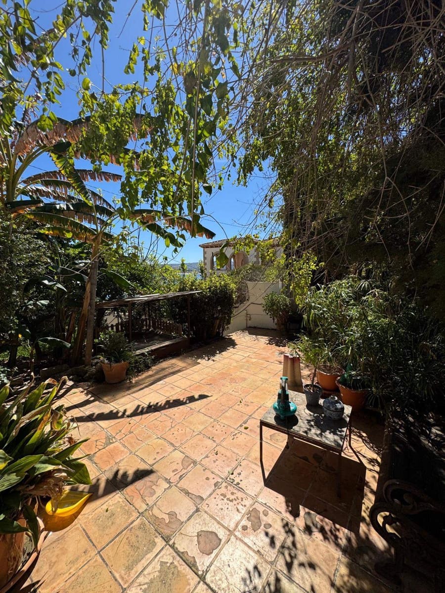 Chalet de 4 habitaciones en Javea / Xàbia en venta con garaje - 2.680.000 € (Ref: 9484271)