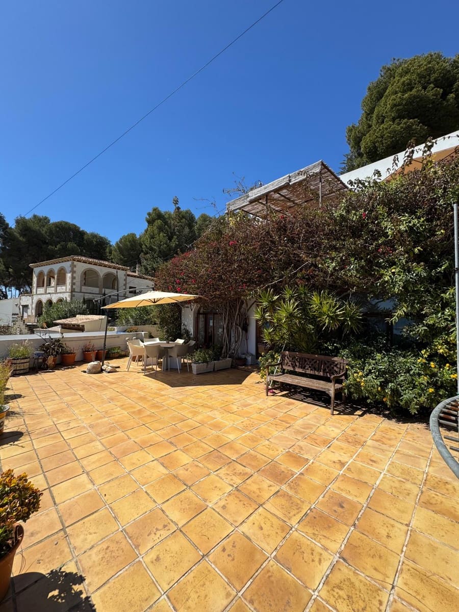 Chalet de 4 habitaciones en Javea / Xàbia en venta con garaje - 2.680.000 € (Ref: 9484271)