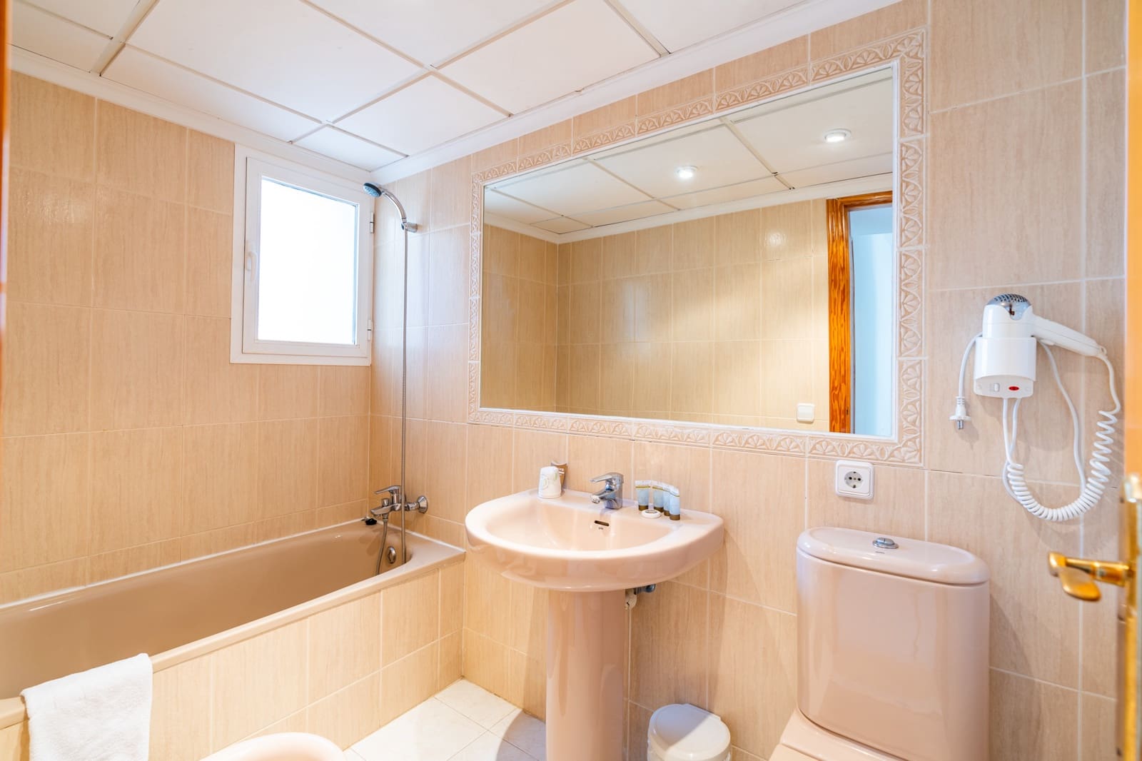 1 bedroom Bungalow for sale in Calpe / Calp with garage - € 170,000 (Ref: 9484275)