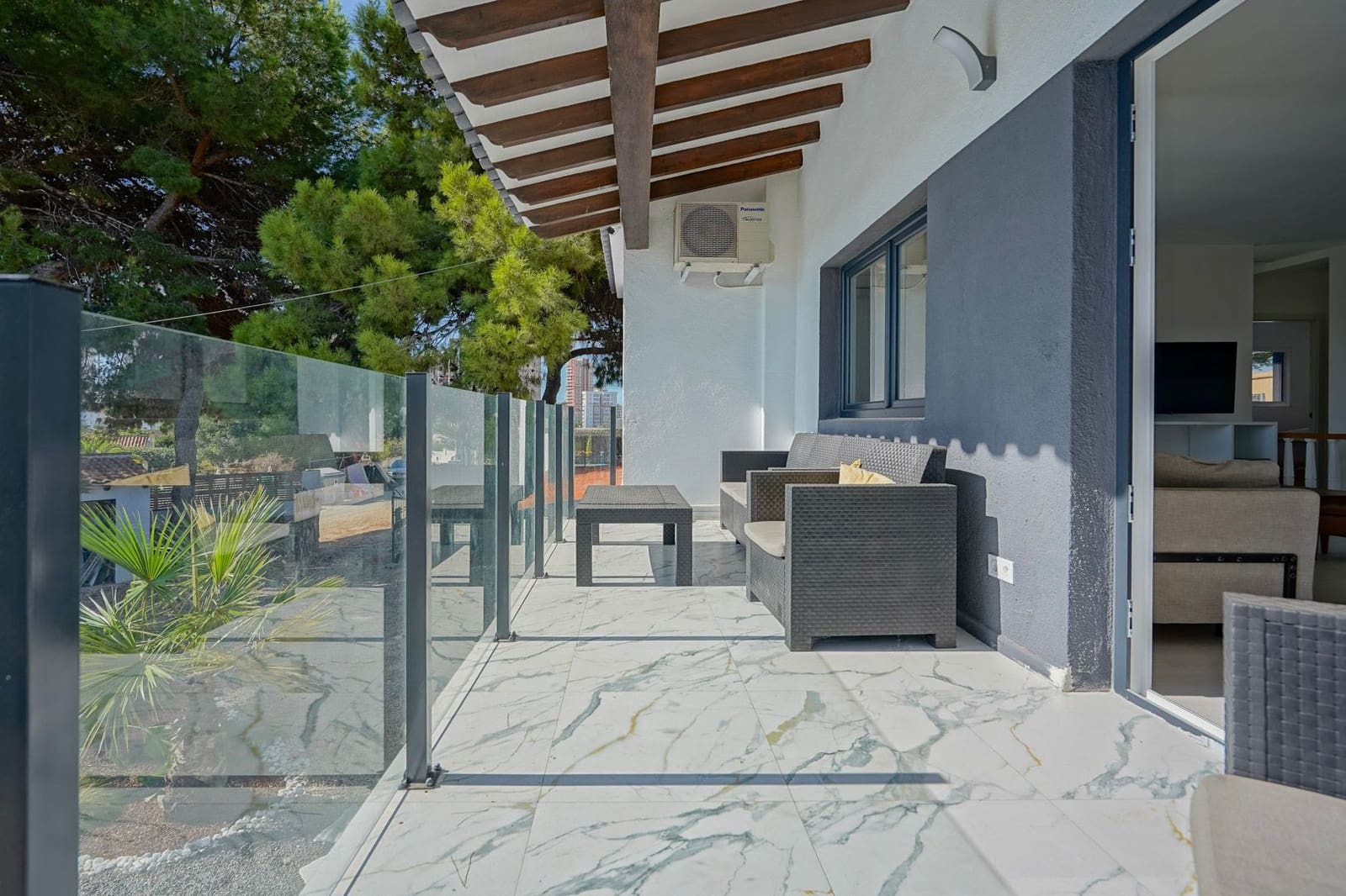 2 sypialnia Willa na sprzedaż w Calpe / Calp z garażem - 799 000 € (Ref: 9484277)