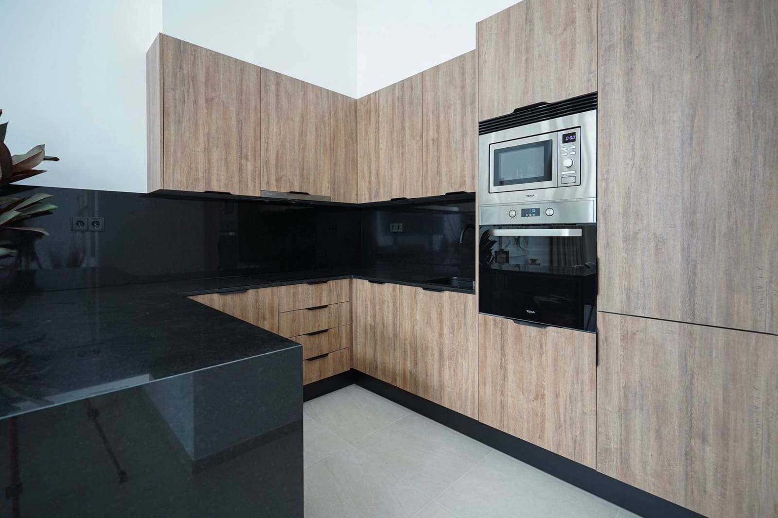 3 slaapkamer Halfvrijstaande villa te koop in Calpe / Calp met garage - € 755.000 (Ref: 9484282)