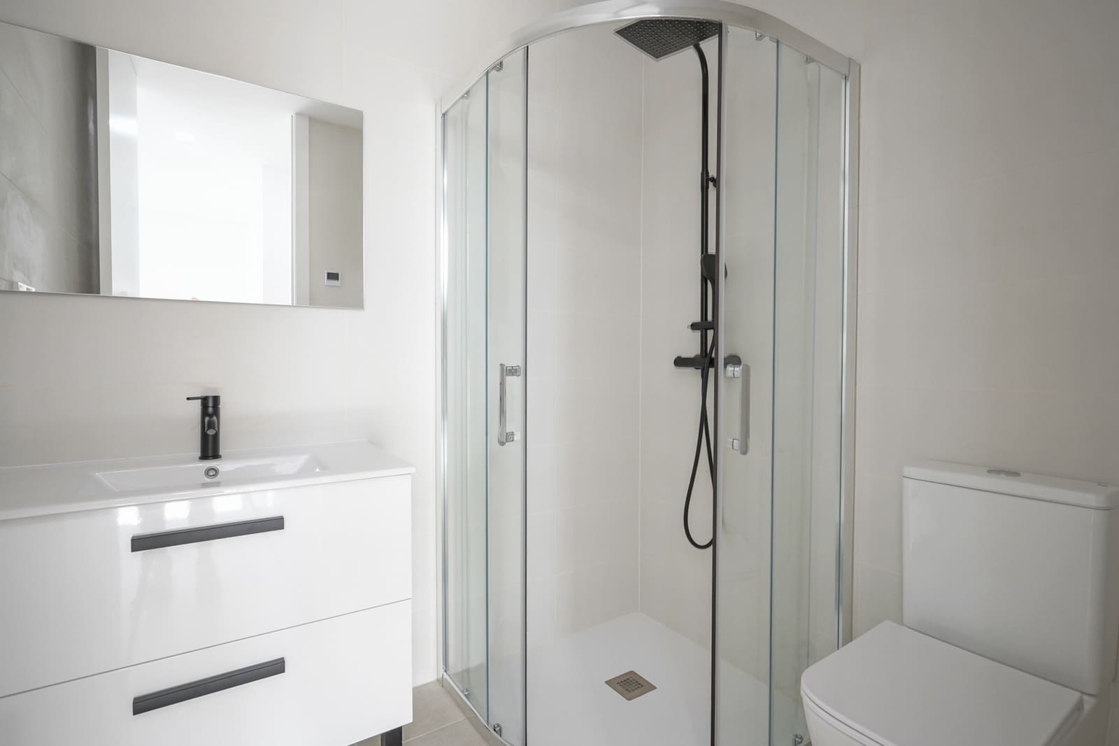 3 slaapkamer Halfvrijstaande villa te koop in Calpe / Calp met garage - € 755.000 (Ref: 9484282)