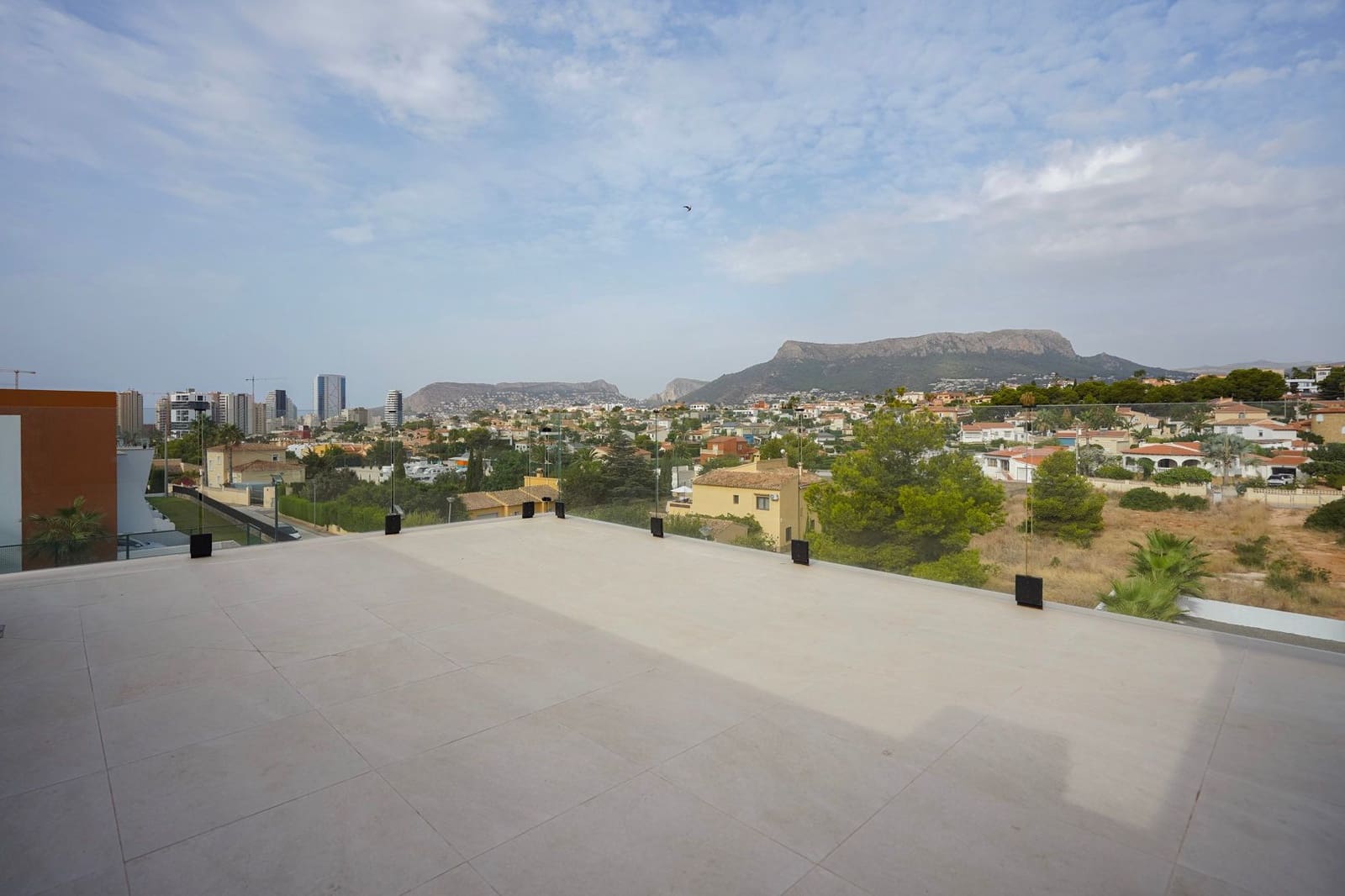 3 slaapkamer Halfvrijstaande villa te koop in Calpe / Calp met garage - € 755.000 (Ref: 9484282)