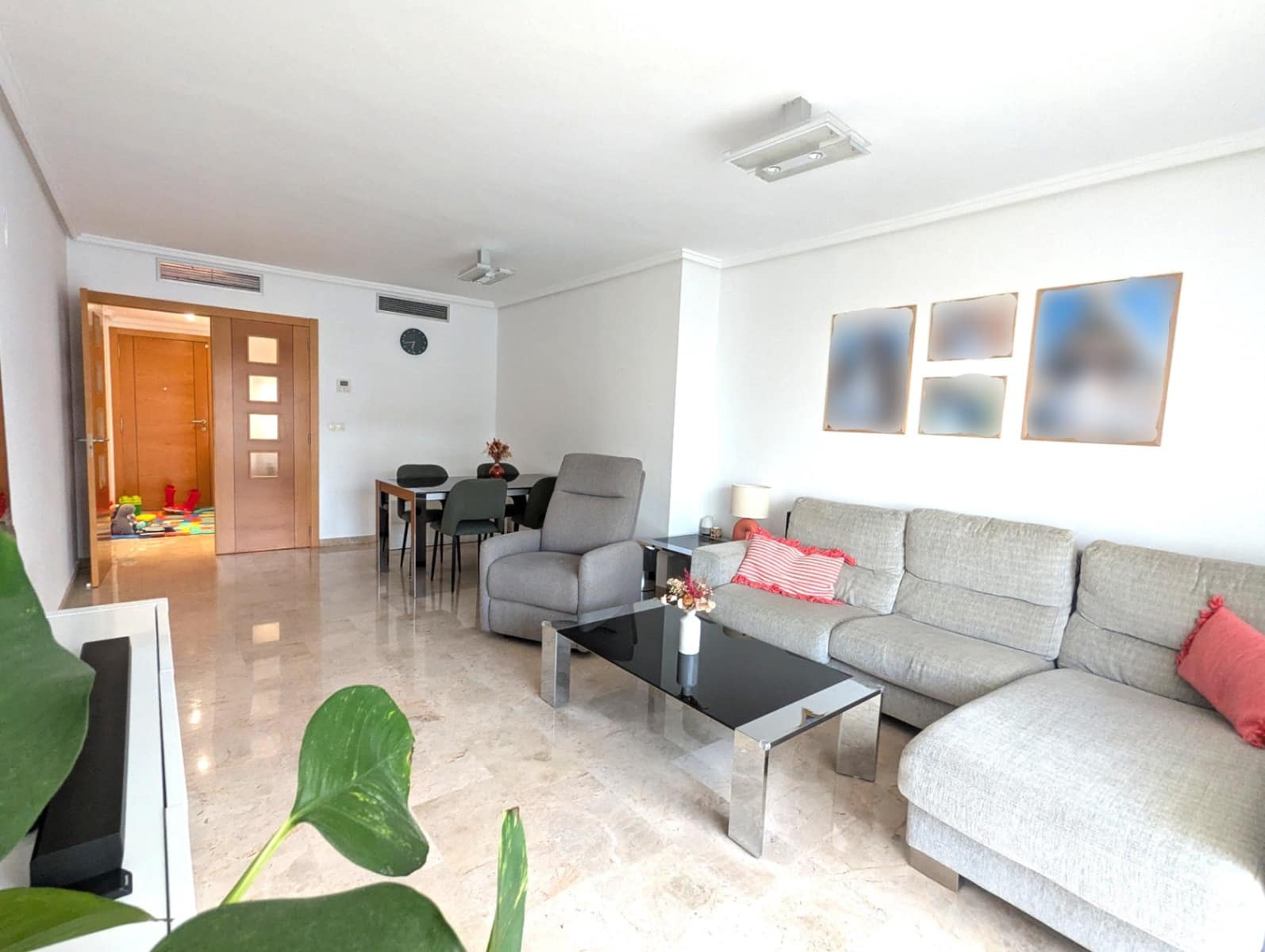 3 bedroom Apartment for sale in Denia - € 356,000 (Ref: 9484291)