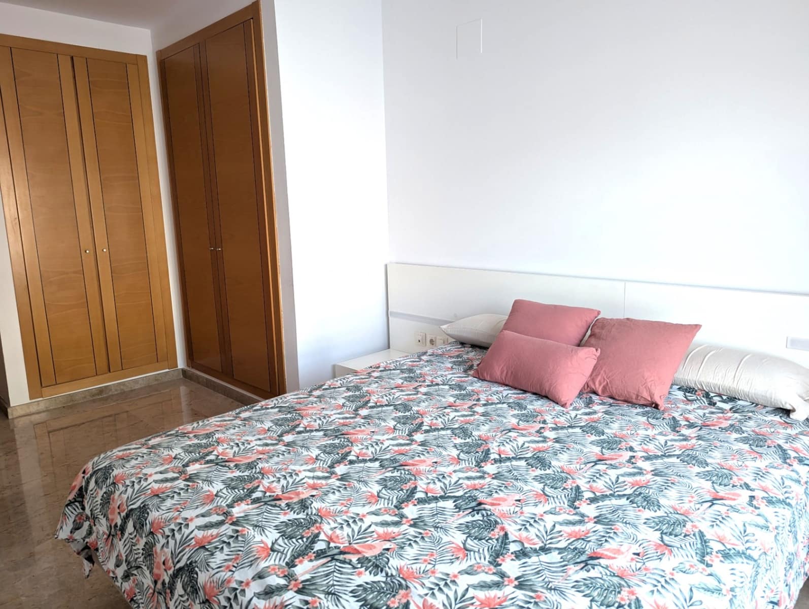 3 bedroom Apartment for sale in Denia - € 356,000 (Ref: 9484291)