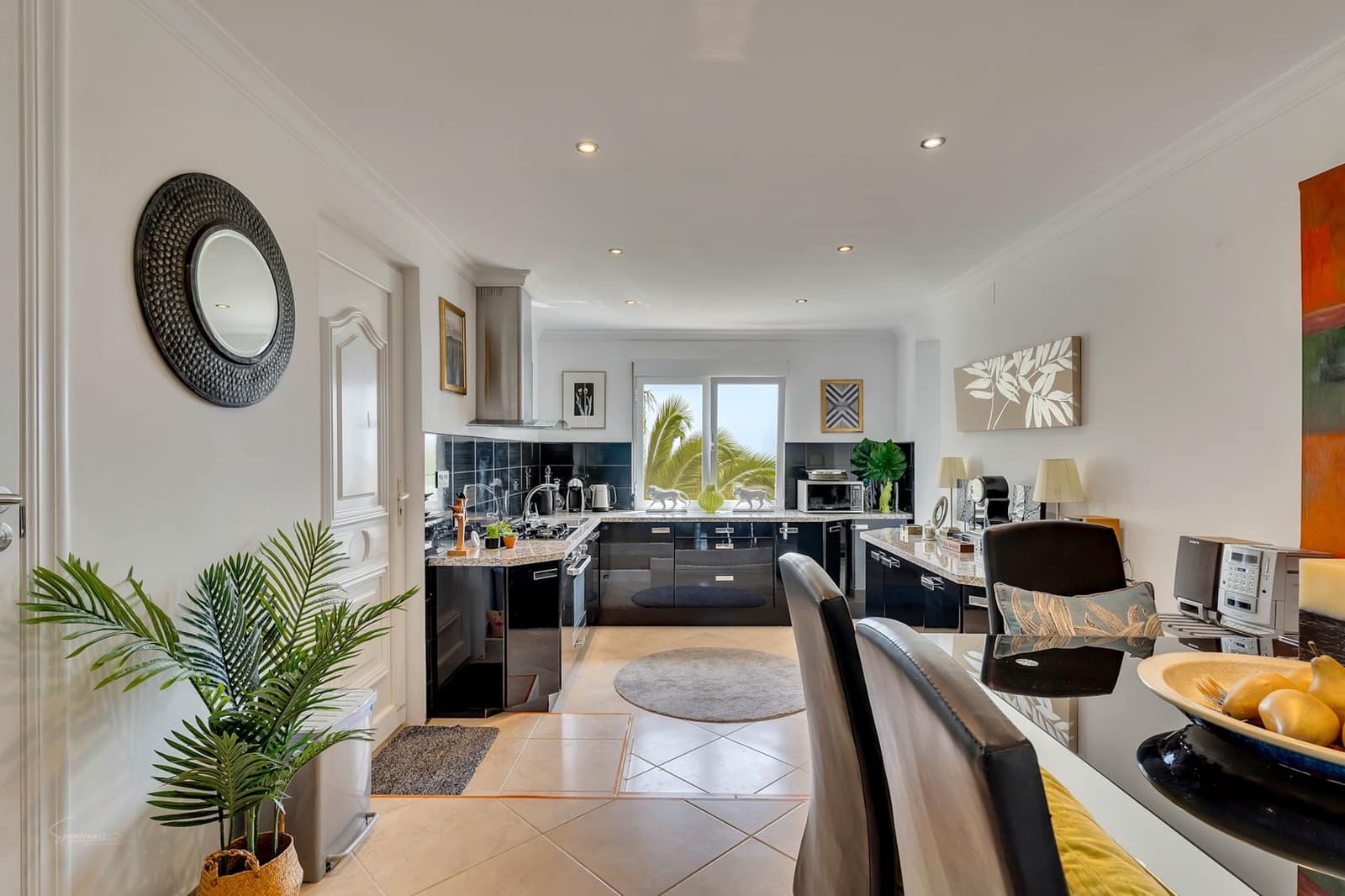 5 bedroom Villa for sale in Pego with garage - € 725,000 (Ref: 9484292)