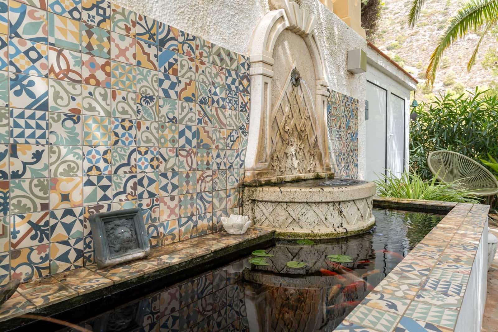 5 bedroom Villa for sale in Pego with garage - € 725,000 (Ref: 9484292)