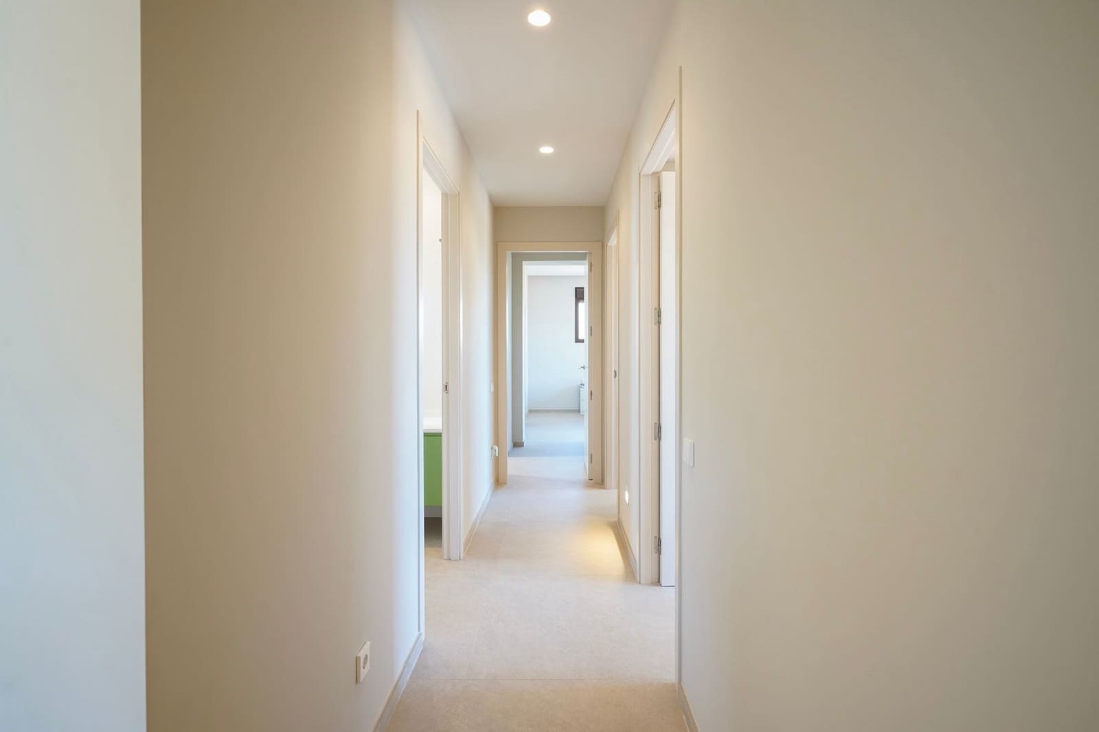 3 bedroom Villa for sale in Beniarbeig with garage - € 875,000 (Ref: 9484295)