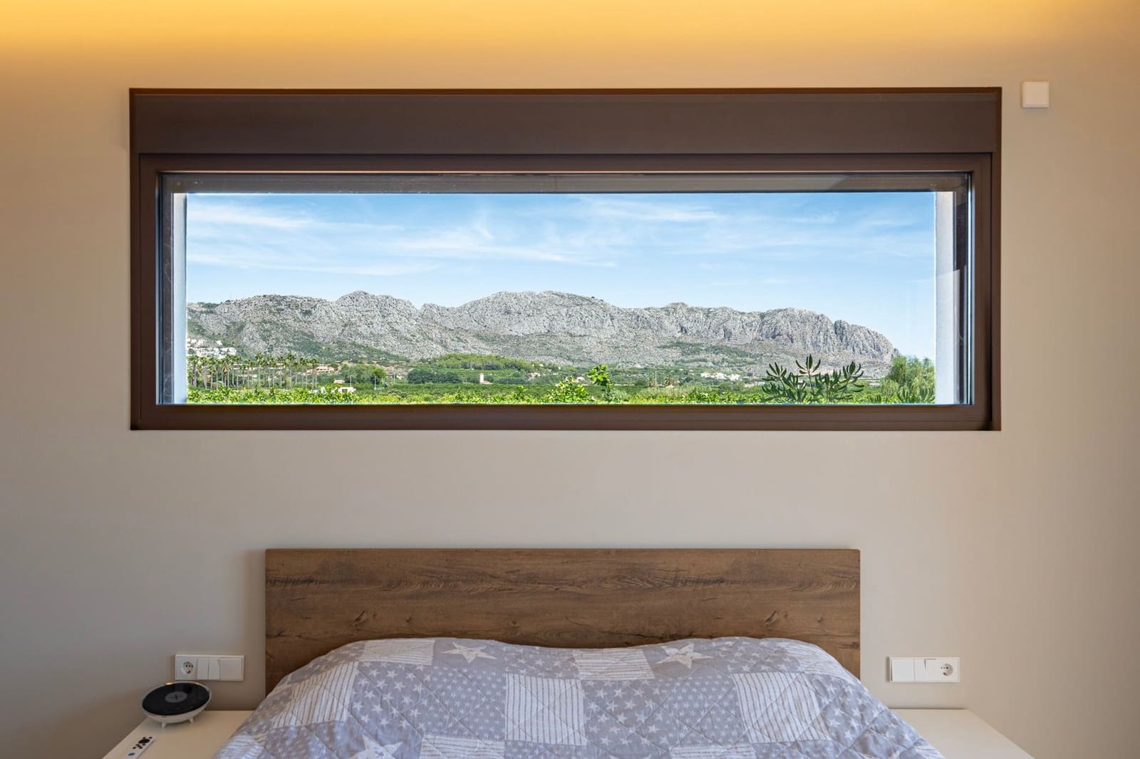 3 bedroom Villa for sale in Beniarbeig with garage - € 875,000 (Ref: 9484295)