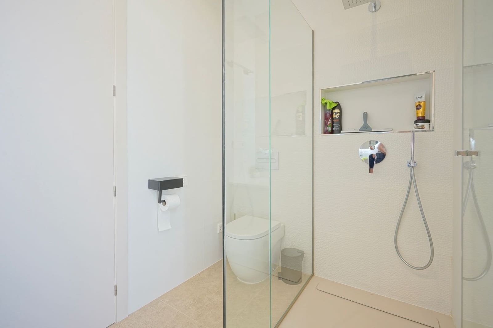 3 bedroom Villa for sale in Beniarbeig with garage - € 875,000 (Ref: 9484295)