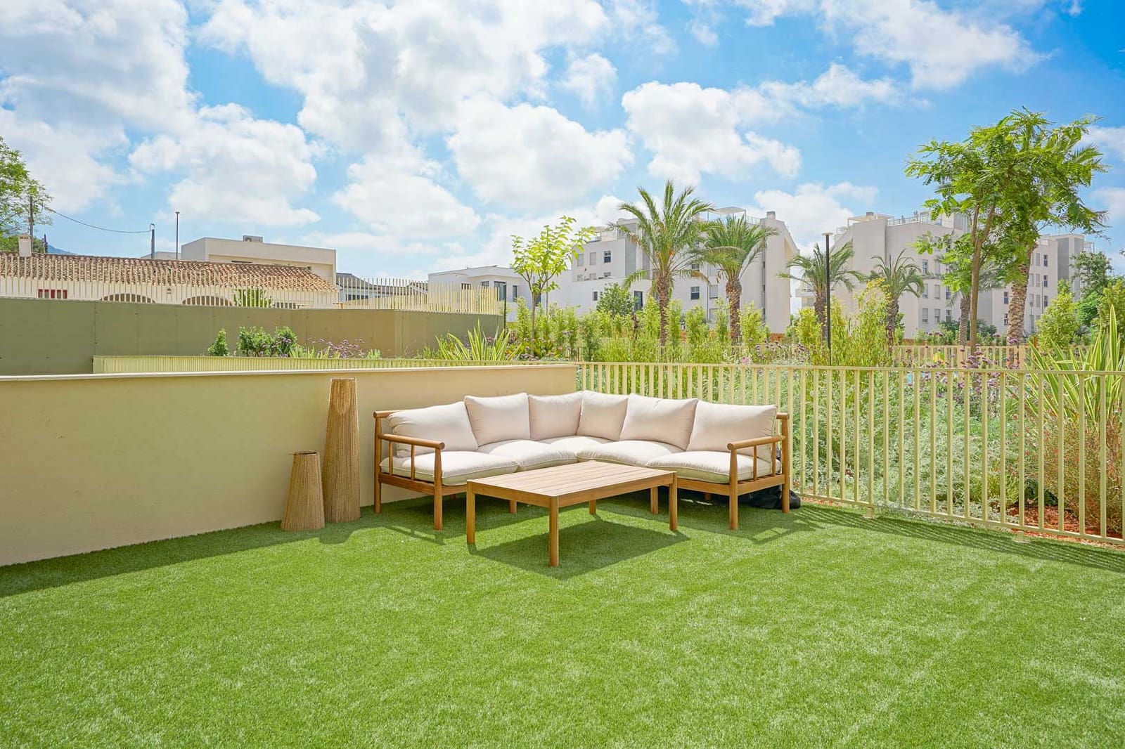 2 slaapkamer Strandappartement te koop in Denia - € 492.000 (Ref: 9484299)