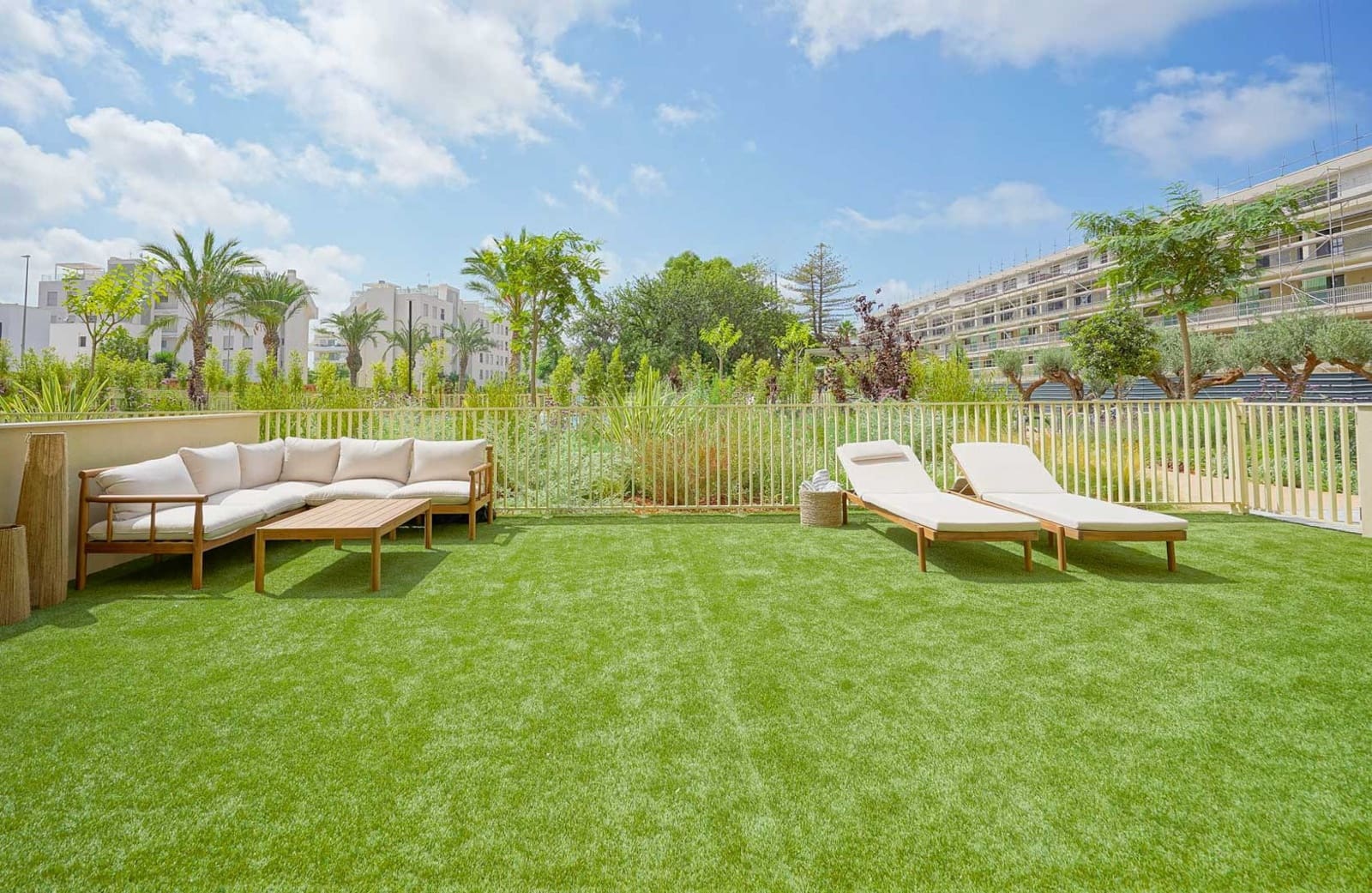 2 slaapkamer Strandappartement te koop in Denia - € 492.000 (Ref: 9484299)