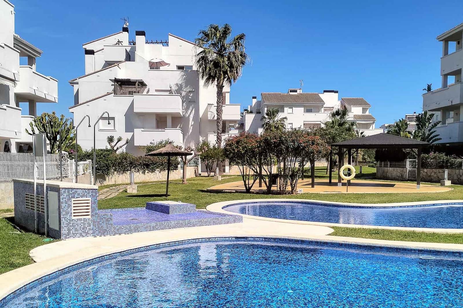 Ático de 2 habitaciones en Dénia en venta con garaje - 285.000 € (Ref: 9484303)