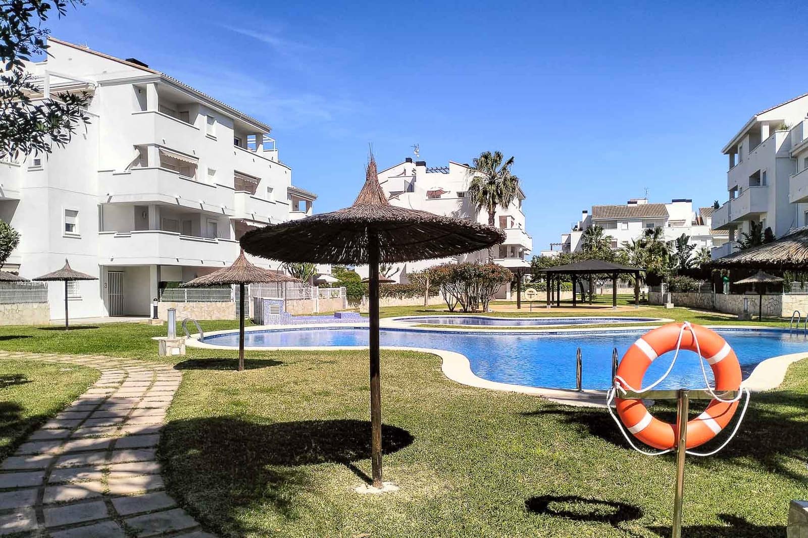 Ático de 2 habitaciones en Dénia en venta con garaje - 285.000 € (Ref: 9484303)