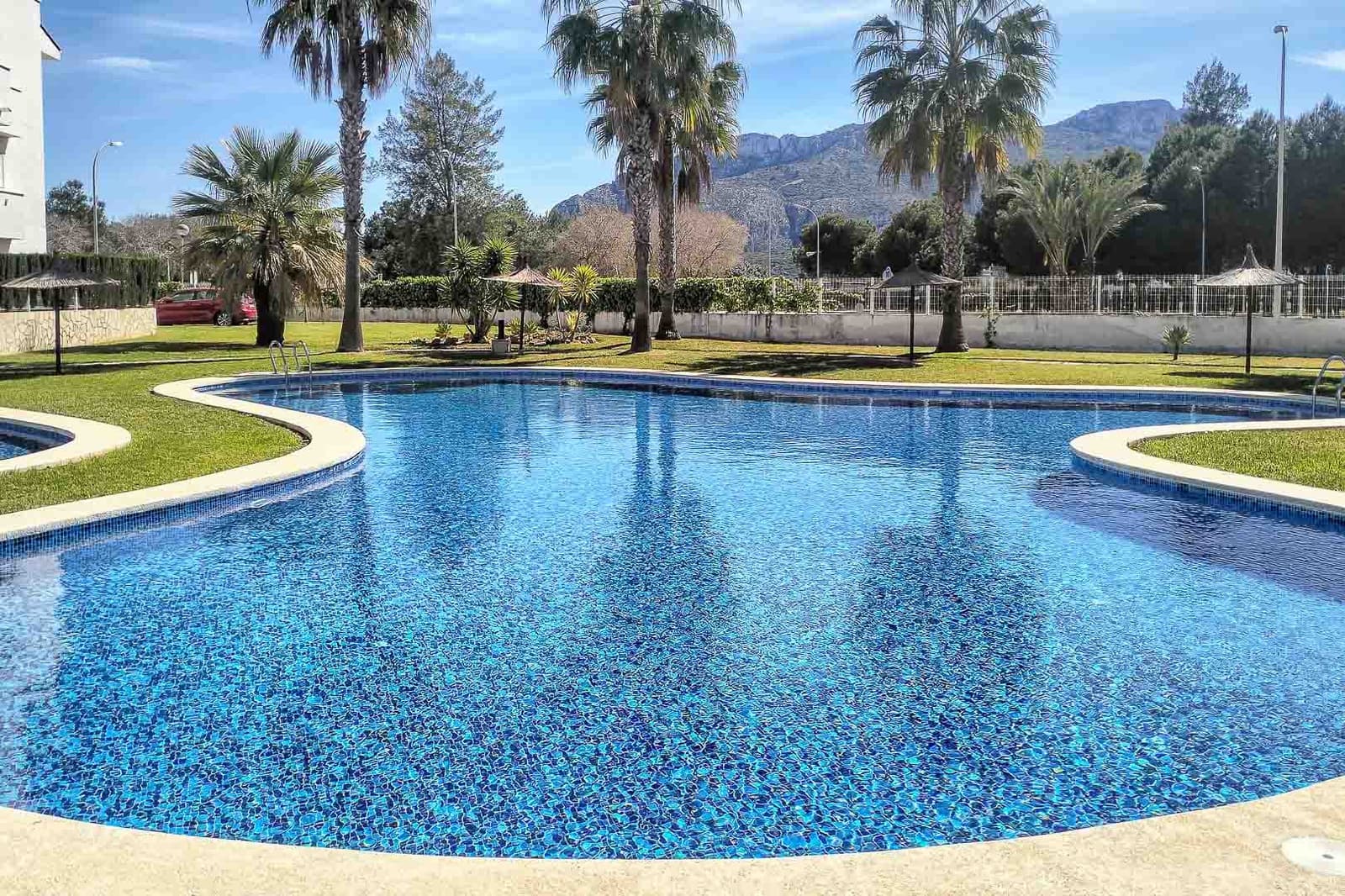 Ático de 2 habitaciones en Dénia en venta con garaje - 285.000 € (Ref: 9484303)