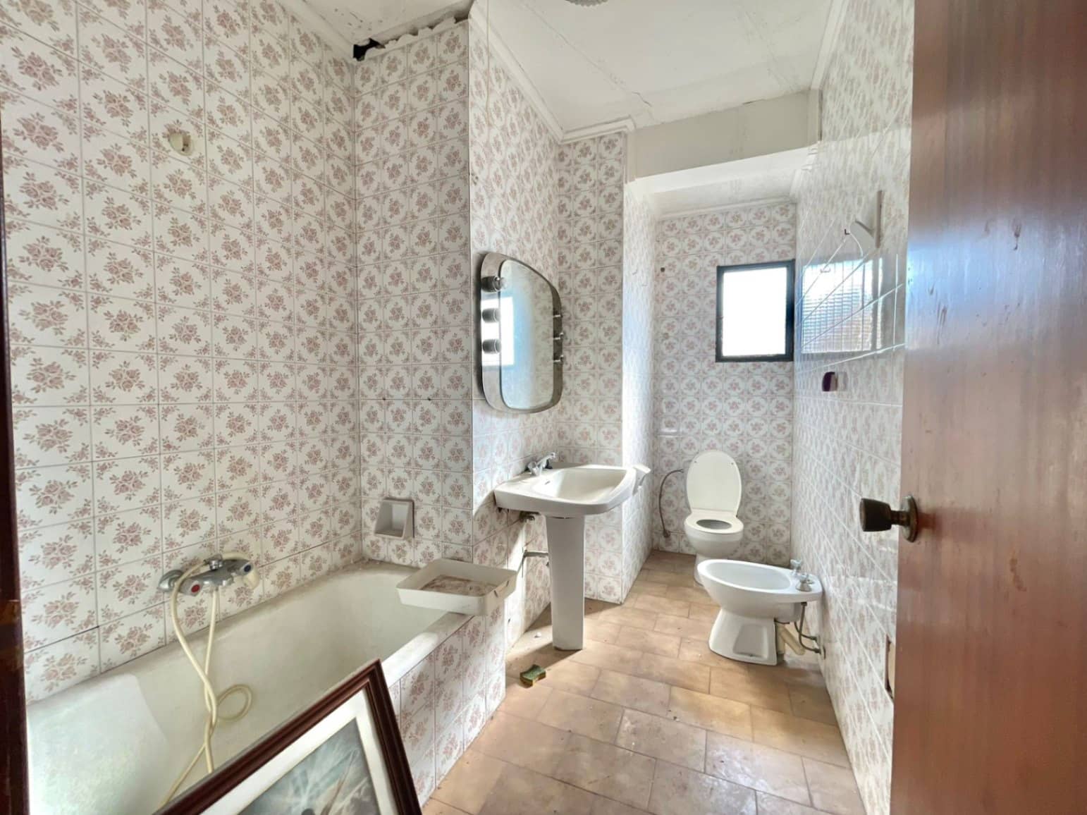 10 bedroom Commercial for sale in Pedreguer - € 300,000 (Ref: 9484335)