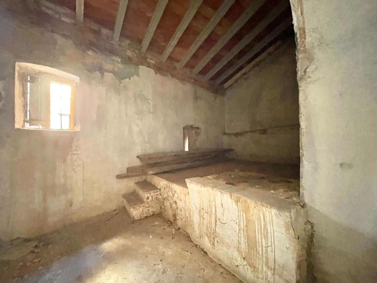 10 bedroom Commercial for sale in Pedreguer - € 300,000 (Ref: 9484335)