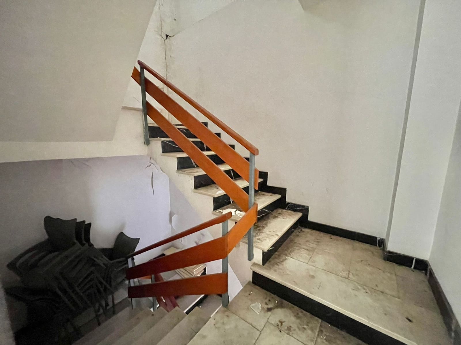 10 bedroom Commercial for sale in Pedreguer - € 300,000 (Ref: 9484335)