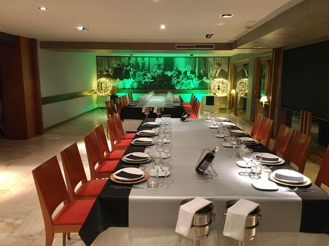 Restaurant/Bar til salgs i Pedreguer - € 1 500 000 (Ref: 9484340)