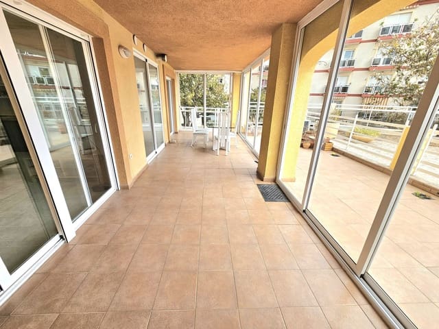 Apartamento de 3 habitaciones en Centro ciudad, Javea / Xàbia en alquiler con garaje - 1.250 € (Ref: 9484356)