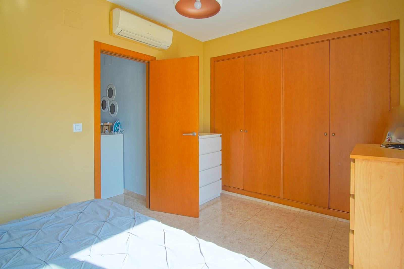 Pareado de 3 habitaciones en Els Poblets en venta con garaje - 265.000 € (Ref: 9484357)