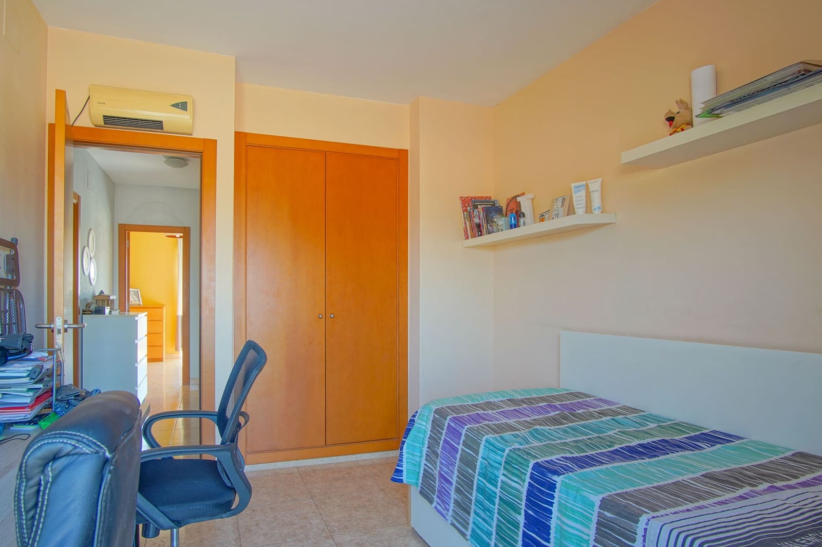 Pareado de 3 habitaciones en Els Poblets en venta con garaje - 265.000 € (Ref: 9484357)