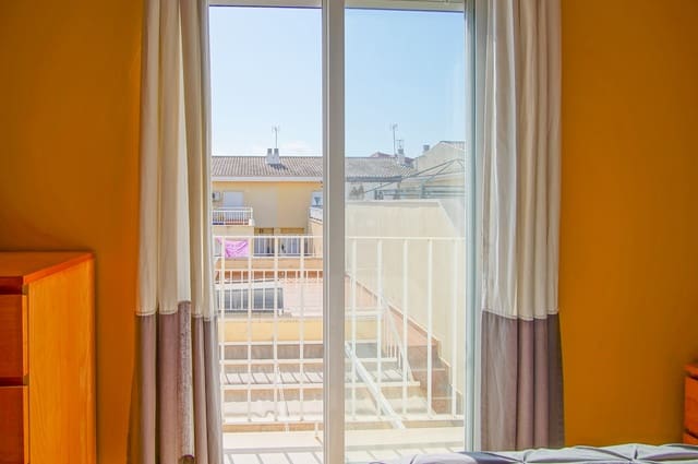 Pareado de 3 habitaciones en Els Poblets en venta con garaje - 265.000 € (Ref: 9484357)