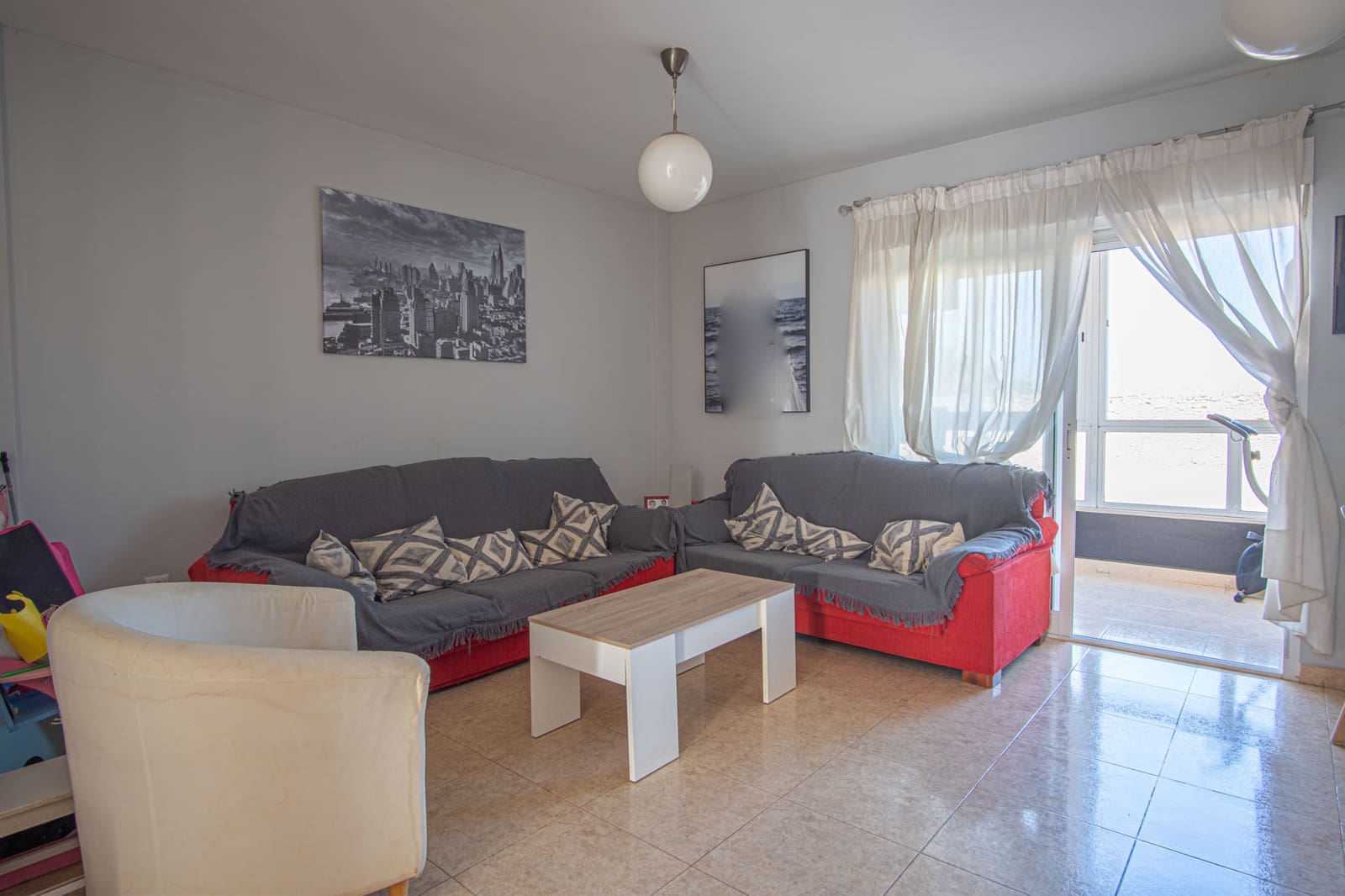 Pareado de 3 habitaciones en Els Poblets en venta con garaje - 265.000 € (Ref: 9484357)