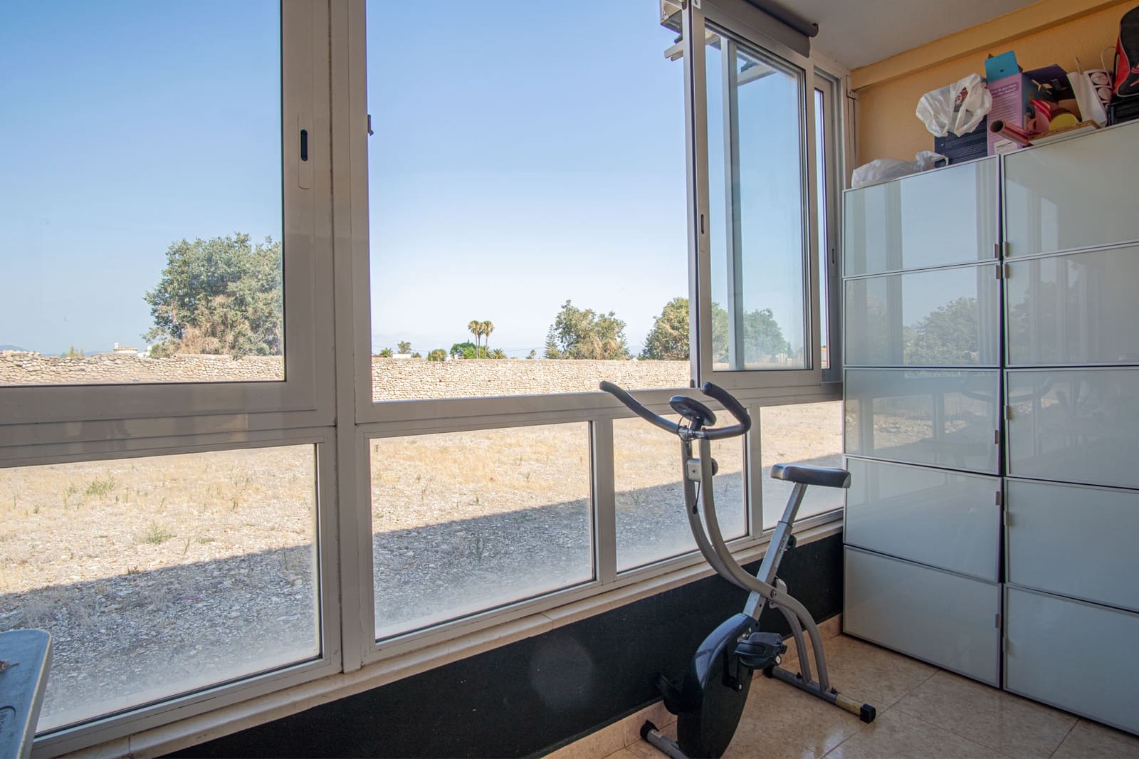 Pareado de 3 habitaciones en Els Poblets en venta con garaje - 265.000 € (Ref: 9484357)