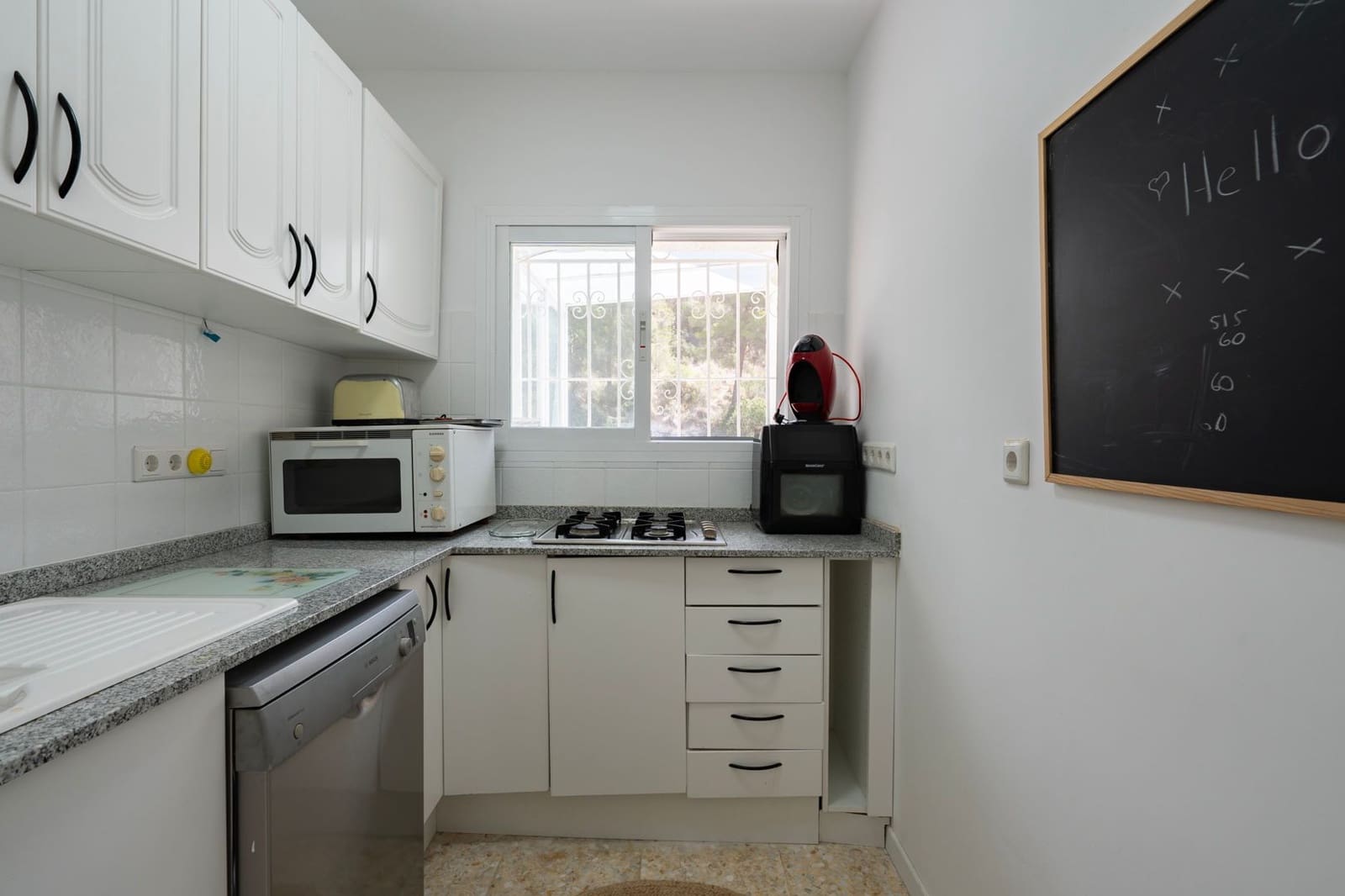 4 soveværelse Villa til salg i Benissa med garage - € 620.000 (Ref: 9484358)